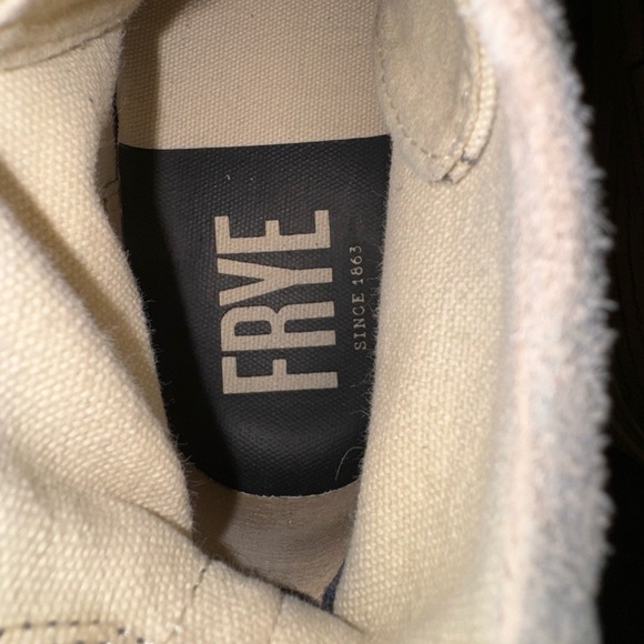 Frye Ludlow Mid-Top Off-White Canvas Print Sneakers - 9.5 US Men's - Picture 6 of 9